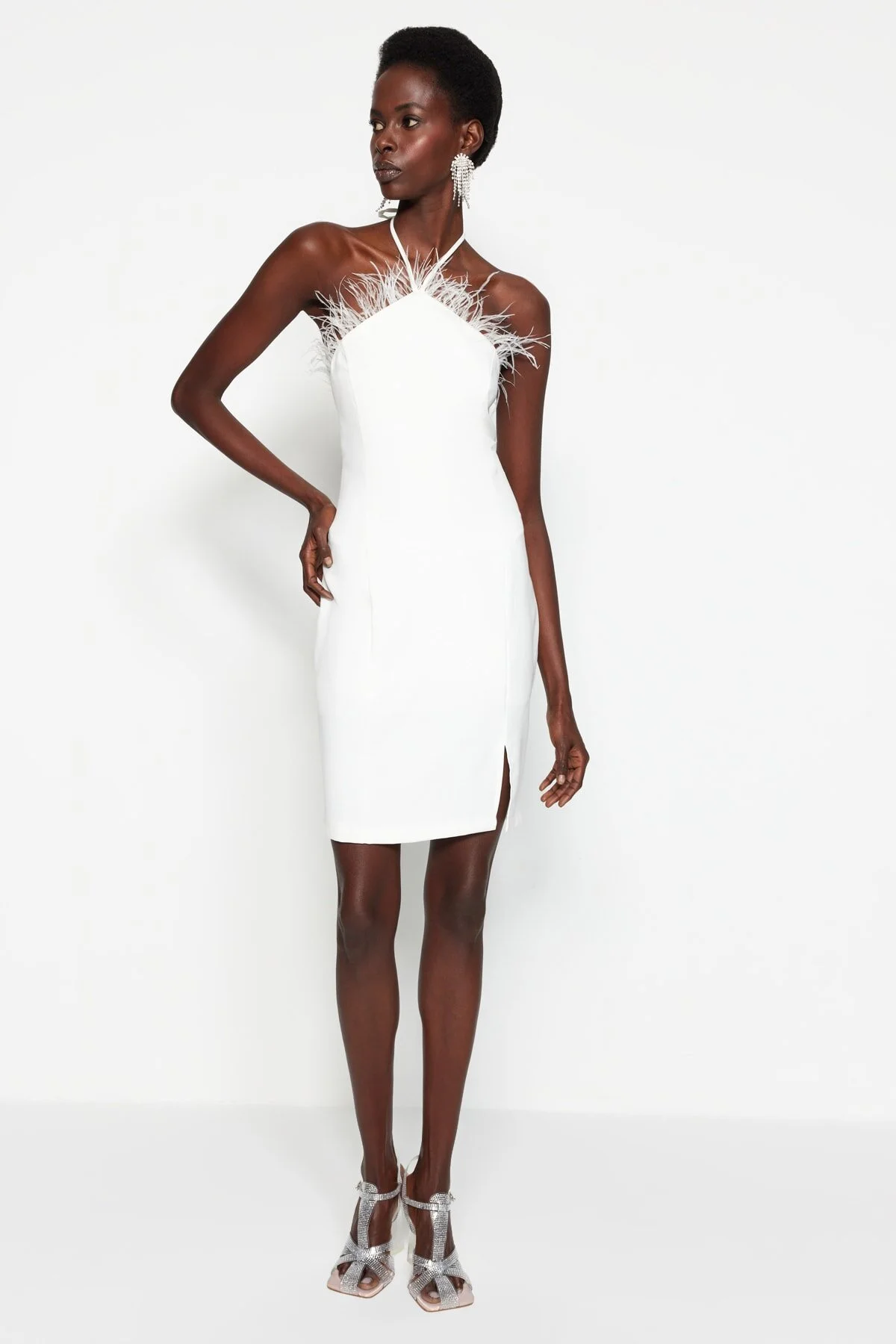Bild von Trendyol Collection Kurzes Abendkleid Mit Futter Aus Ecru - für Damen - 36
