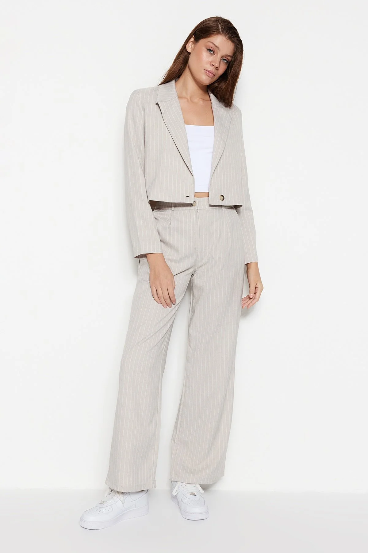 Bild von Trendyol Collection Stone Wide Leg/wide Leg Woven Gestreifte Hose für Damen - 32