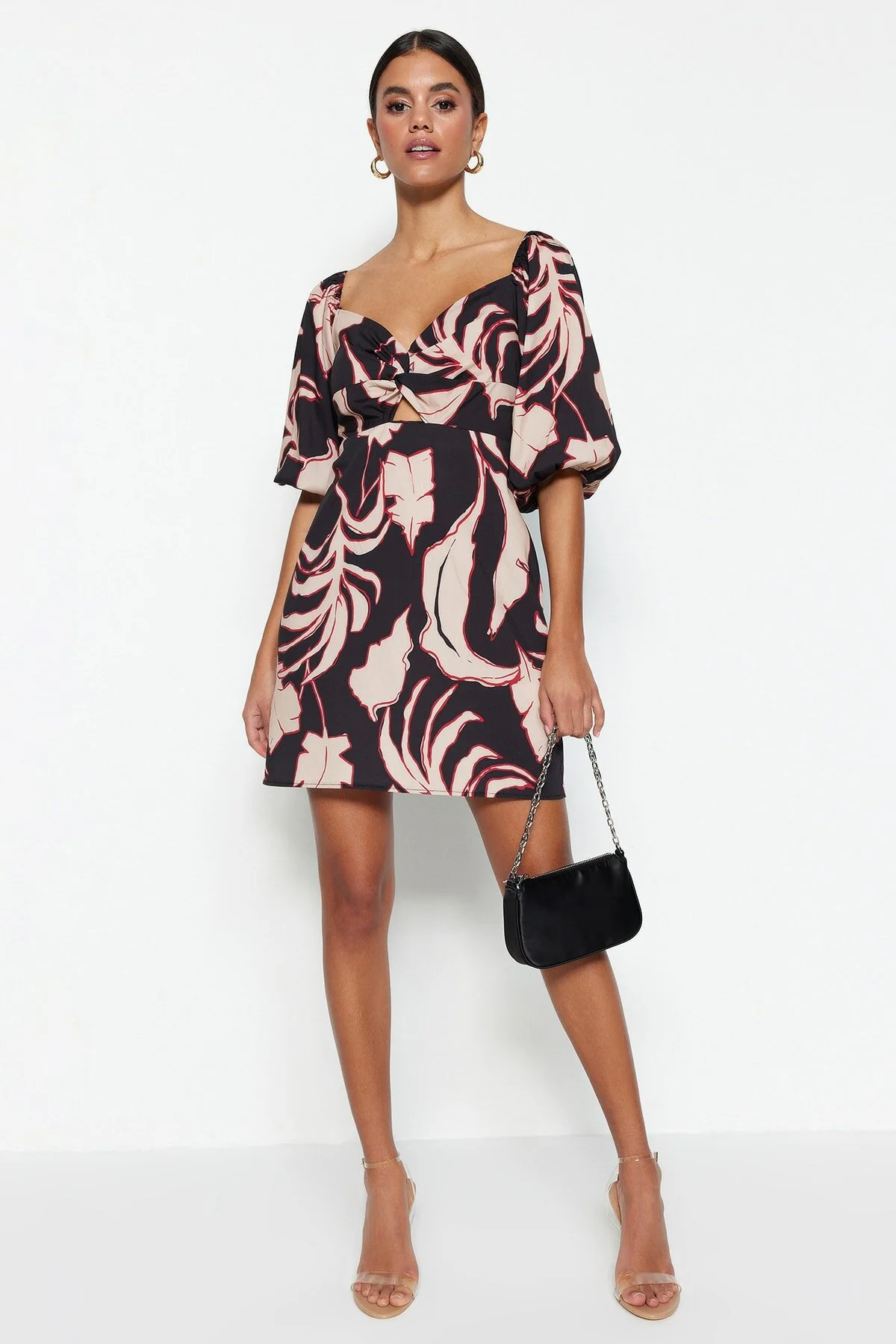 Bild von Trendyol Collection Schwarzes, Gerade Geschnittenes, Gemustertes Mini-baumwollkleid Mit Herzkragen Und Webmuster für Damen - 42