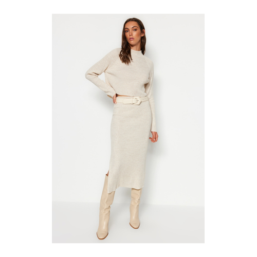 Bild von Trendyol Collection Beigefarbenes Strick-Crop-Top- und Bleistiftrock-Set für Damen