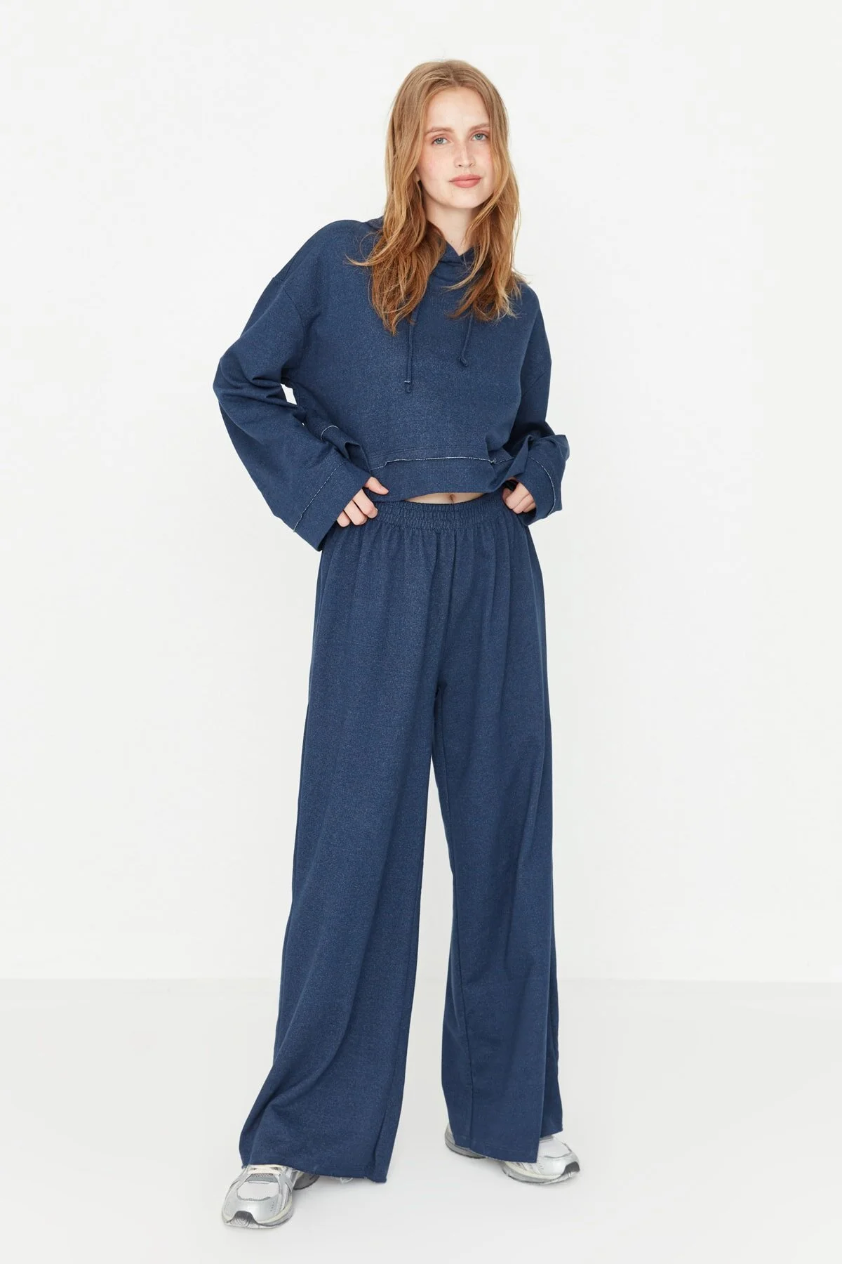 Bild von Trendyol Collection Marineblaues Strick-pyjama-set Mit Breiter Passform – Kapuze für Damen - XL