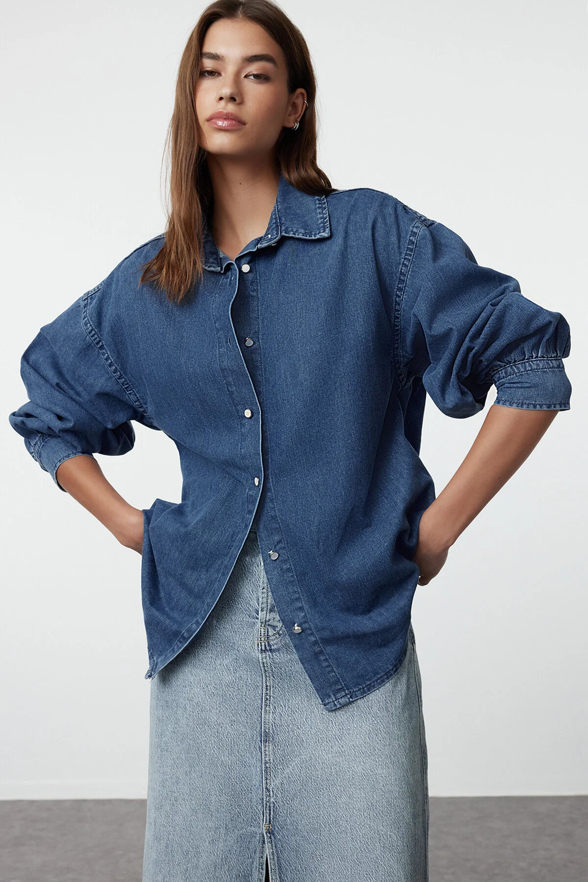 Bild von Trendyol Collection Hemd Dunkelblau Oversized für Damen - S