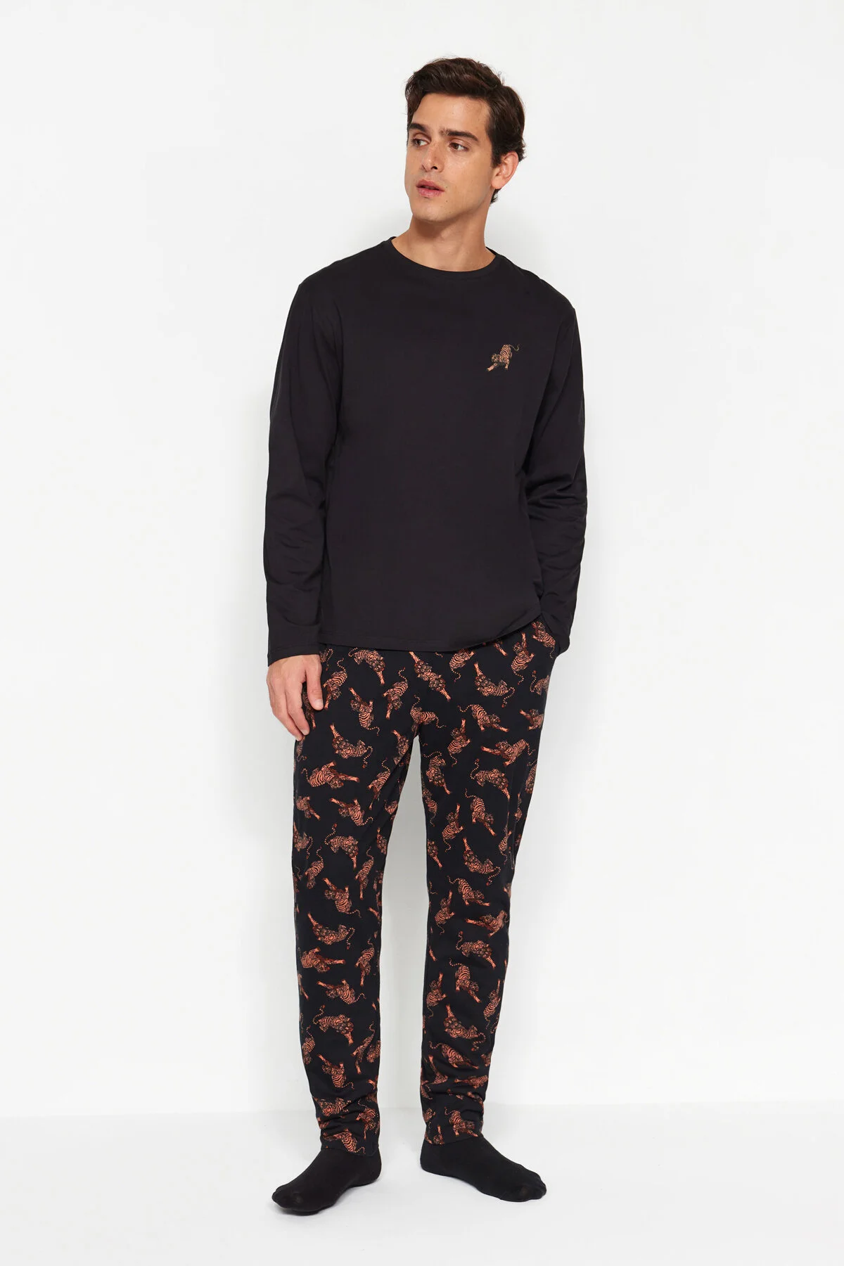 Bild von Trendyol Collection Schwarz Bedrucktes Pyjama-set Mit Normaler Passform – 100 % Baumwolle für Herren - S