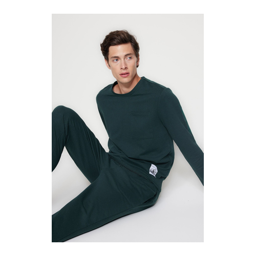 Bild von Trendyol Collection Grünes Regular Fit Strickpyjama-Set für Herren