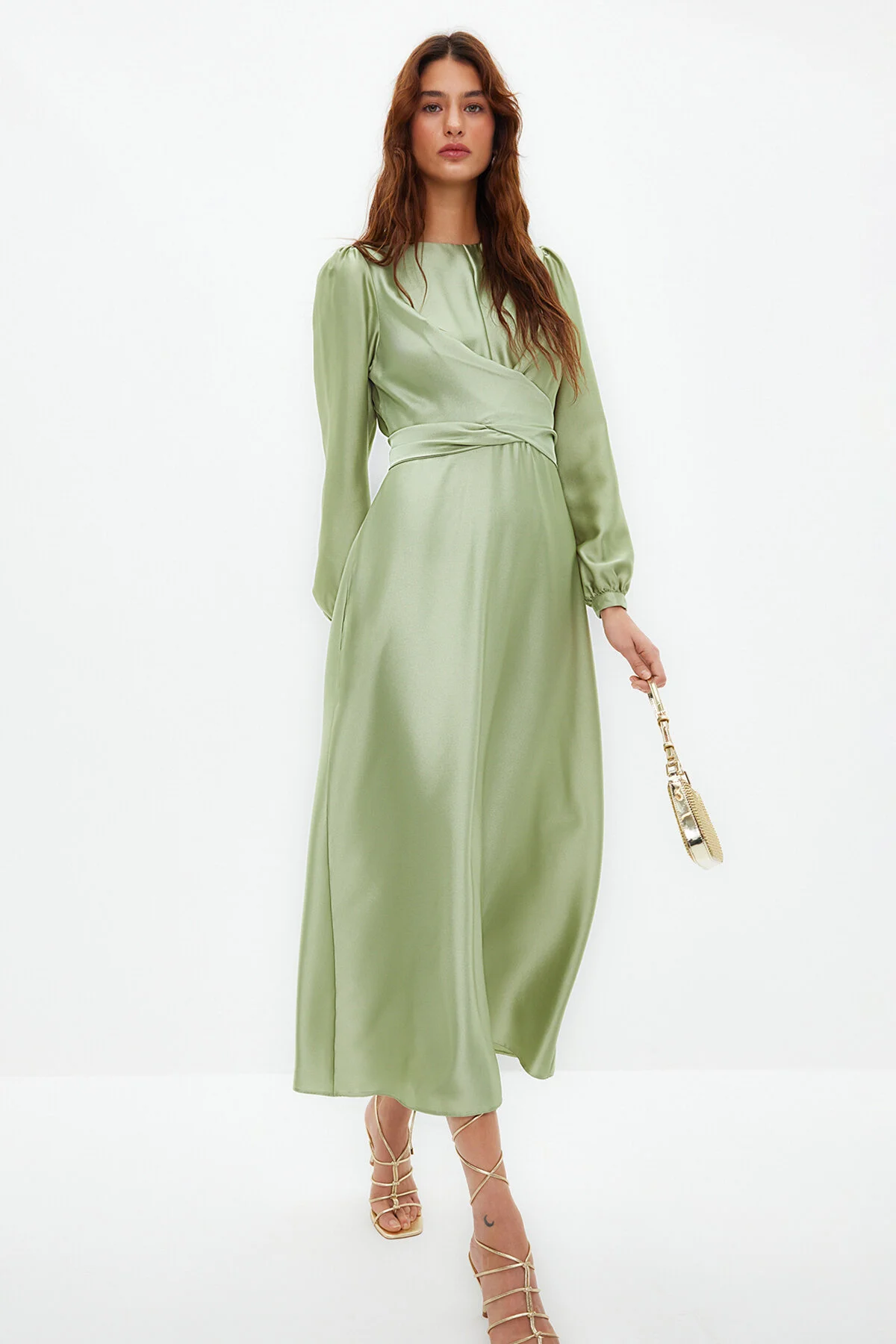 Bild von Trendyol Modest Hellgrünes Abendkleid Mit Kreuzschnürung Und Detailliertem Satin-look für Damen - 36