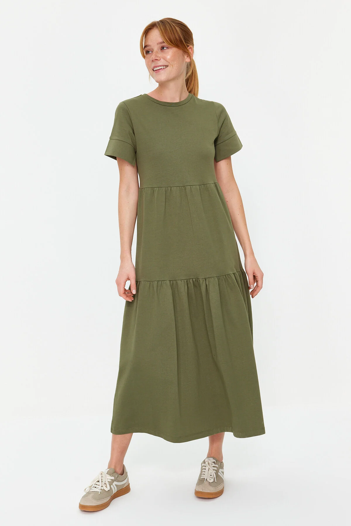 Bild von Trendyol Collection Khakifarbenes Gerafftes, Kurzärmliges Maxi-strickkleid für Damen - XL