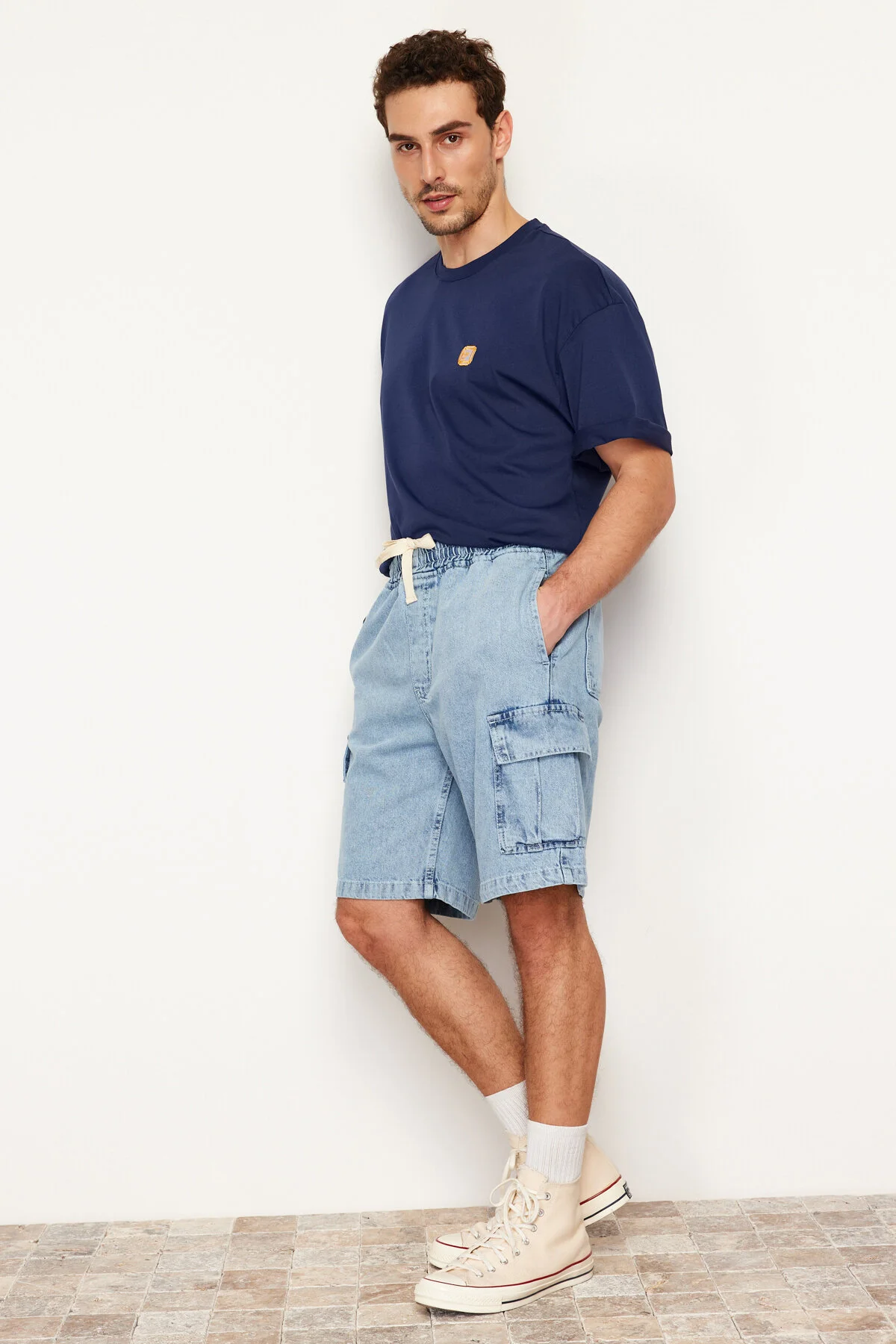 Bild von Trendyol Collection Blaue Regular Fit Jeans Jeans Mit Cargotasche Und Elastischem Bund Tmnss24sr00012 für Herren - XL