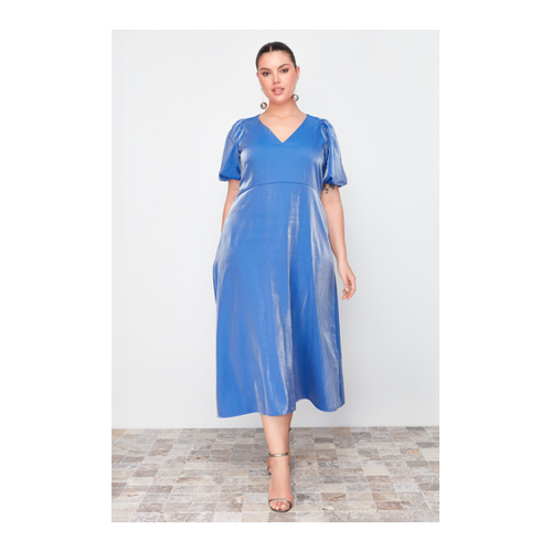 Bild von Trendyol Curve Marineblaues, Metallisch Gewebtes Kleid Mit Ballonärmeln für Damen - 52