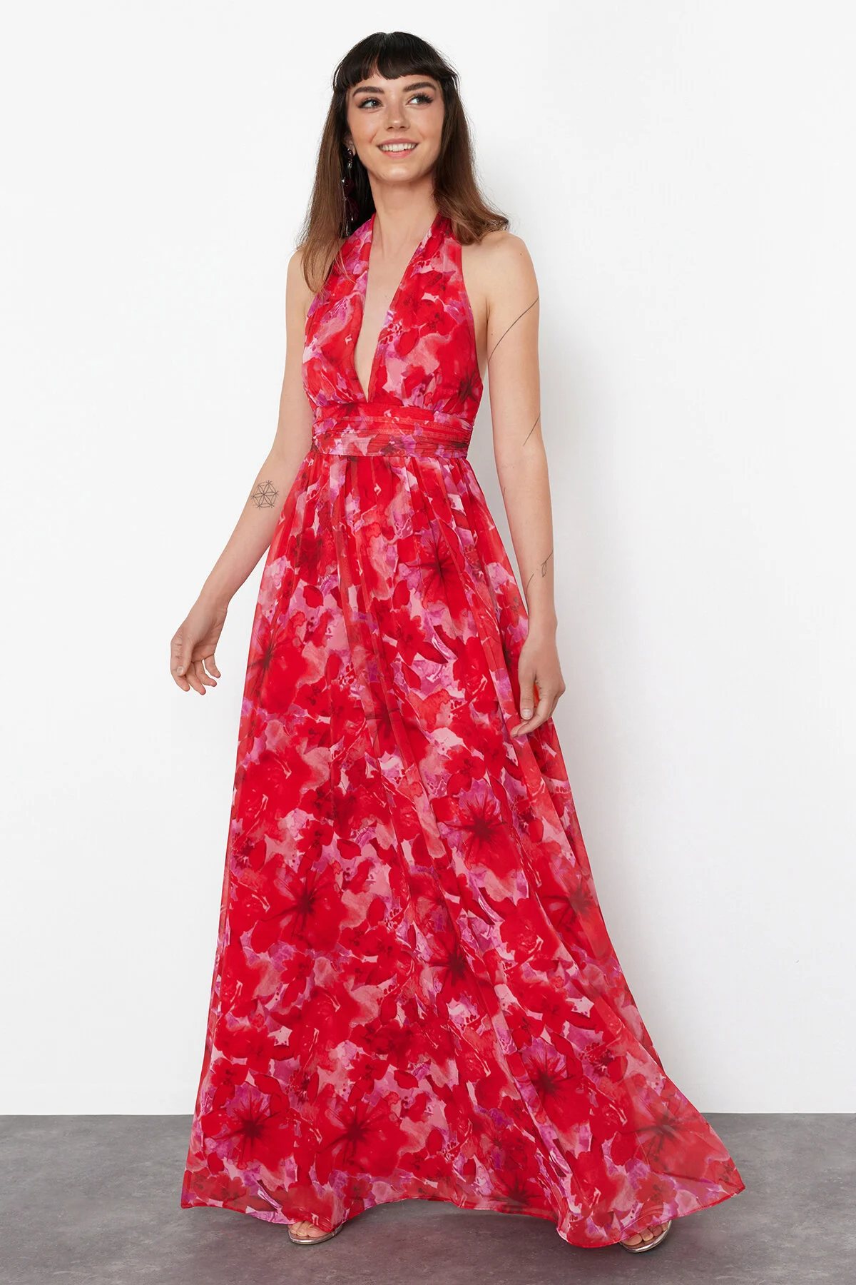 Bild von Trendyol Collection A-linie, Blumendruck, Tiefer V-ausschnitt, Langes Abendkleid – für Damen - 36