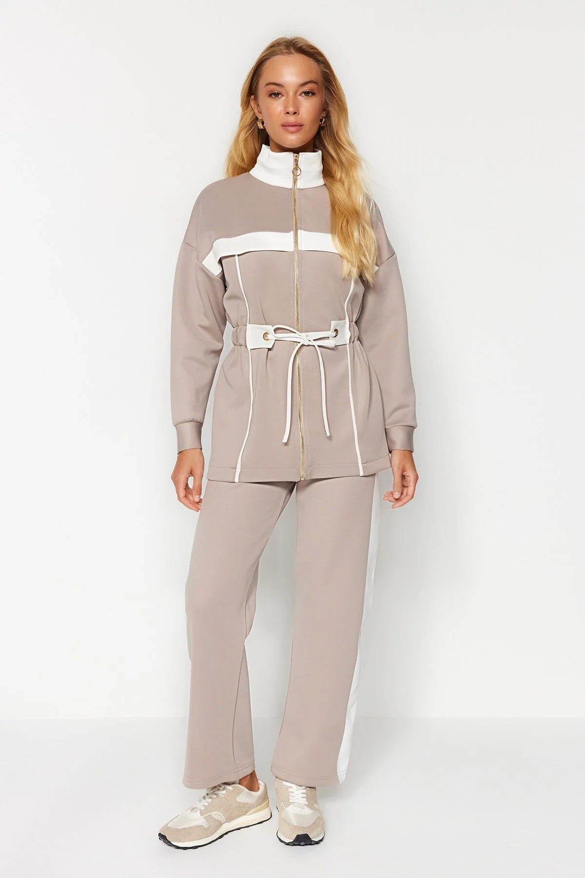 Bild von Trendyol Modest Oberteil Und Unterteil Aus Scuba-stoff Mit Nerzpaspelierung - für Damen - 2XL