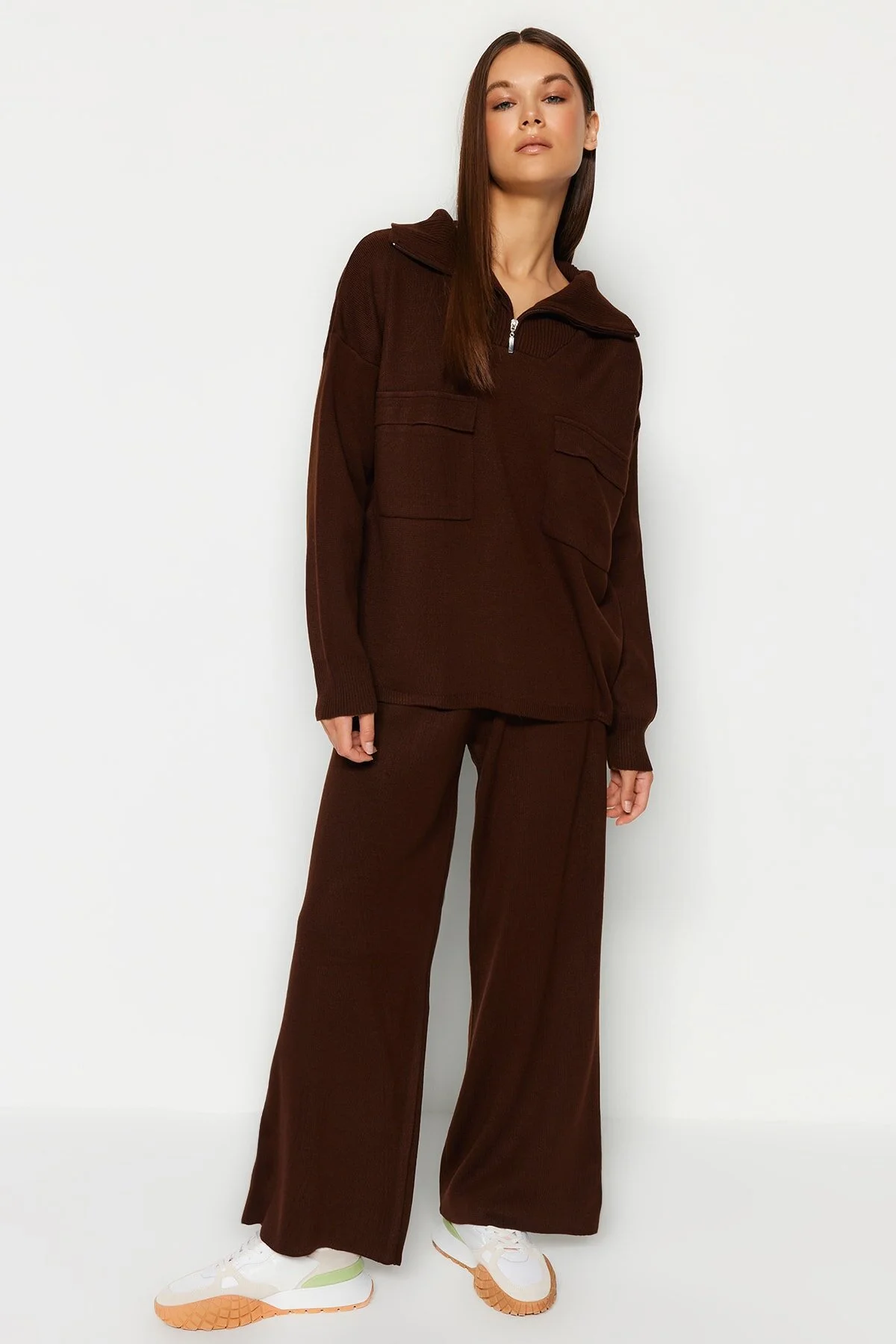Bild von Trendyol Collection Braunes Strickset Mit Reißverschluss Und Taschen In Weiter Passform - für Damen - XS