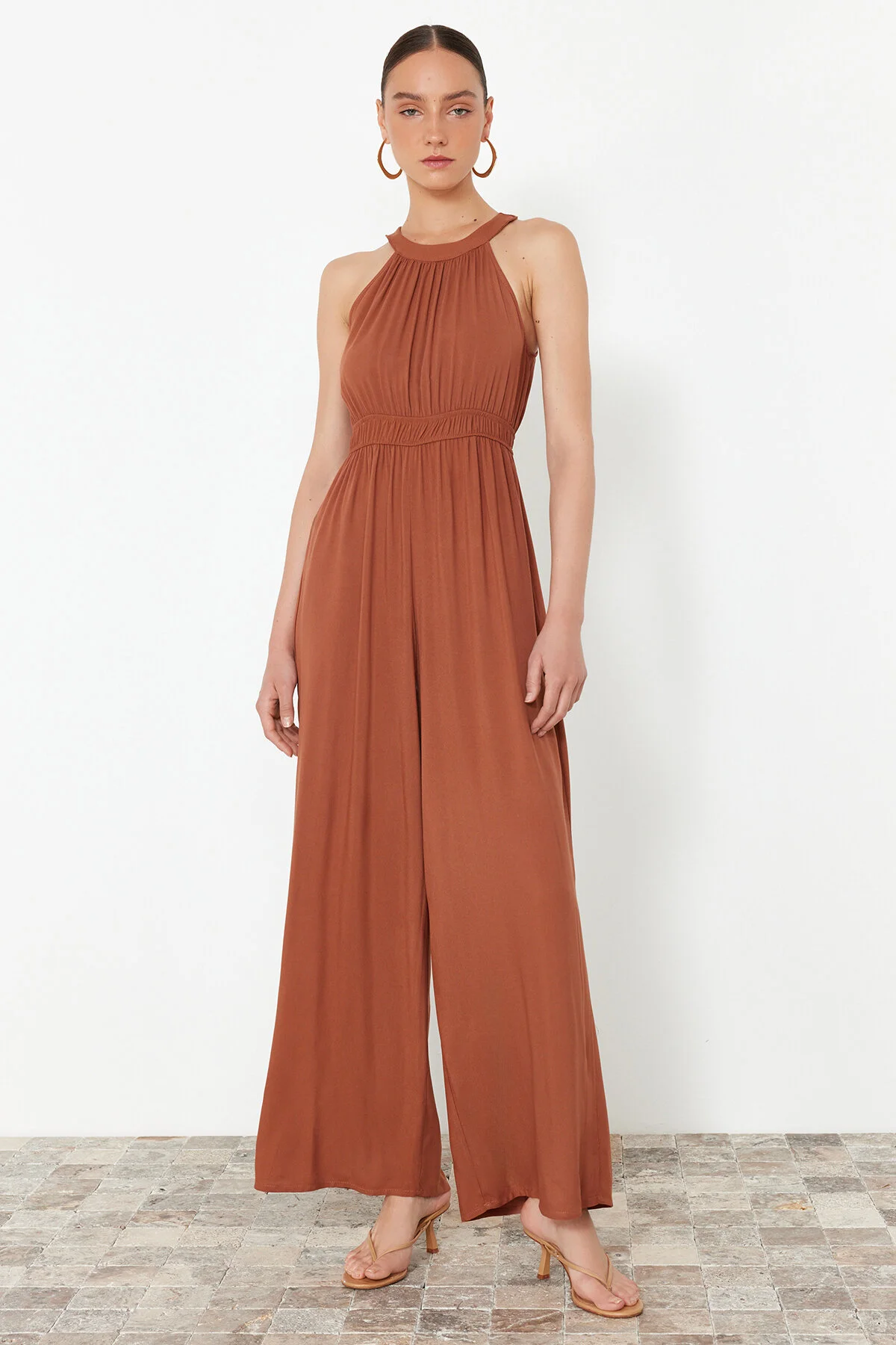 Bild von Trendyol Collection Mini-jumpsuit Aus Webstoff Mit Zimtblumenmuster Und Kordelzugdetail An Der Taille für Damen - 36