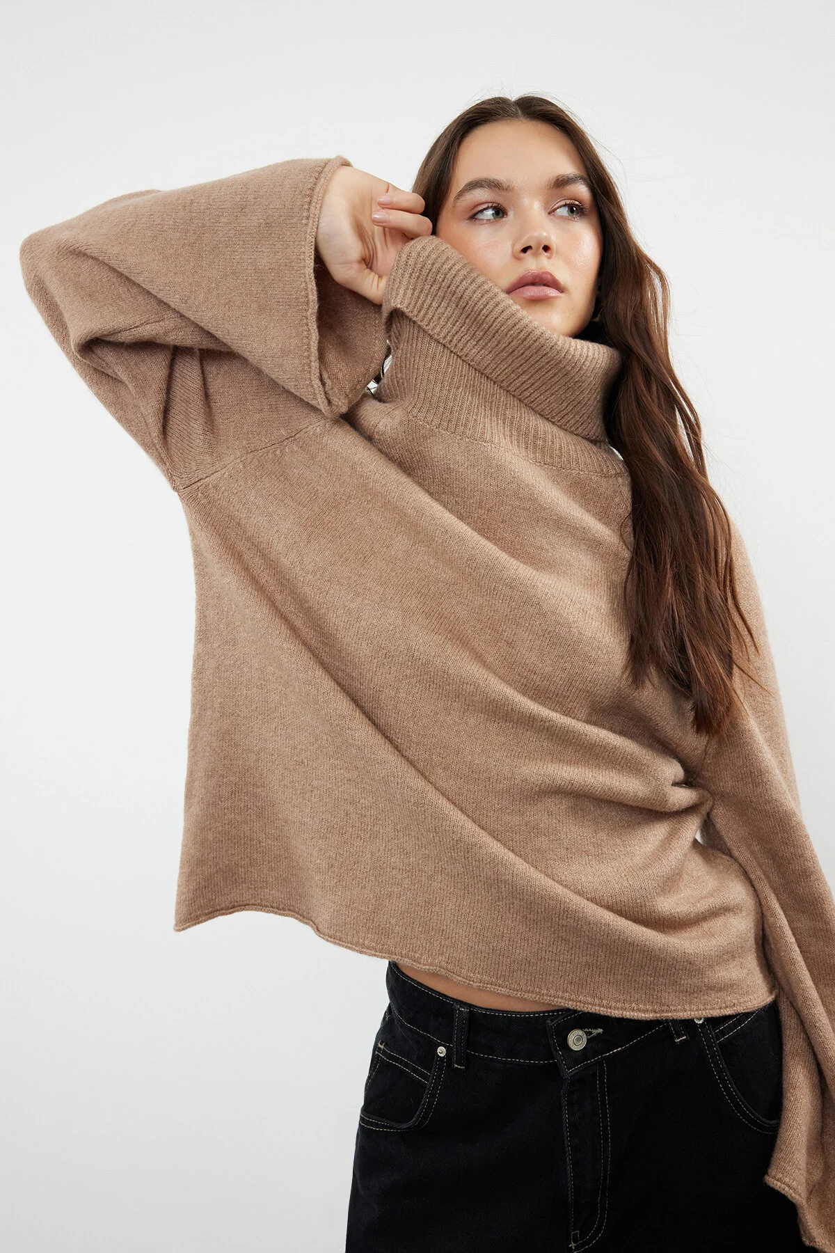 Bild von Trendyol Collection Rollkragenpullover Aus Nerzstrick – Weite Passform, Weiche Textur für Damen - M