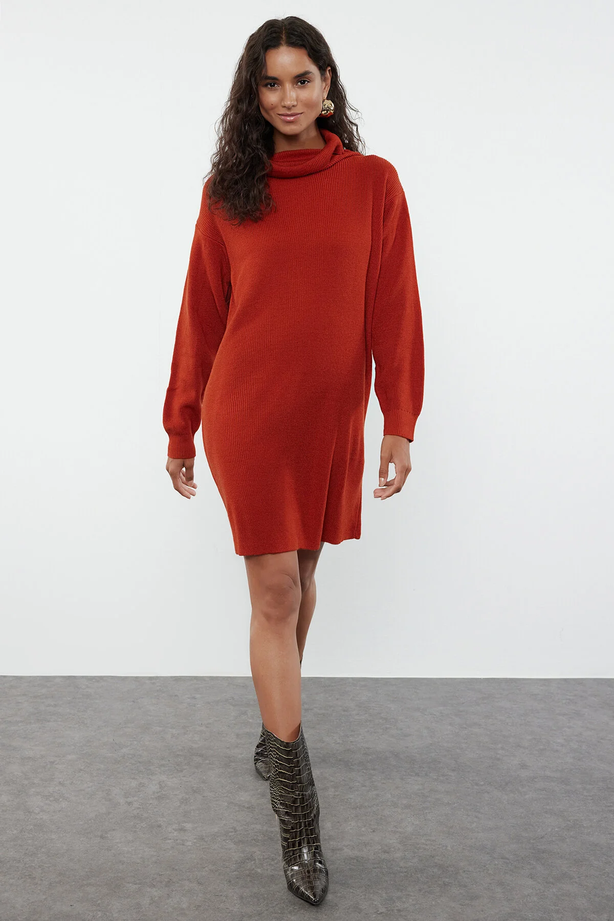 Bild von Trendyol Collection Weit Geschnittenes Mini-strickkleid Mit Kacheln – für Damen - S