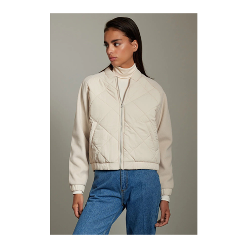 Bild von Trendyol Collection Übergroße Bomberjacke In Ecru – Kaschmir-Detail, Saisonmantel für Damen