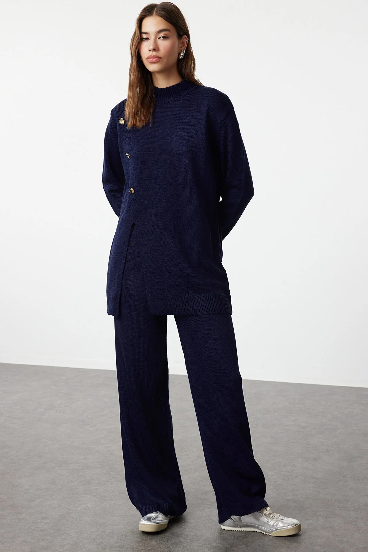 Bild von Trendyol Modest Marineblaues Strickpullover- Und Hosenset – Knopfdetails für Damen - M