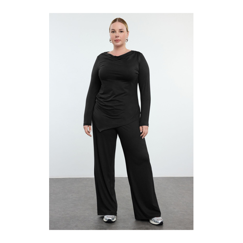 Bild von Trendyol Curve Schwarzer Premium-Strickanzug für Damen - 3XL