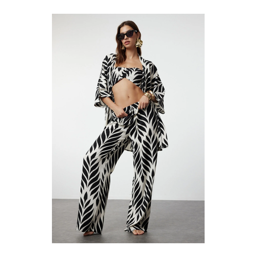 Bild von Trendyol Collection Tropisches Kimono- und Hosenset für Damen