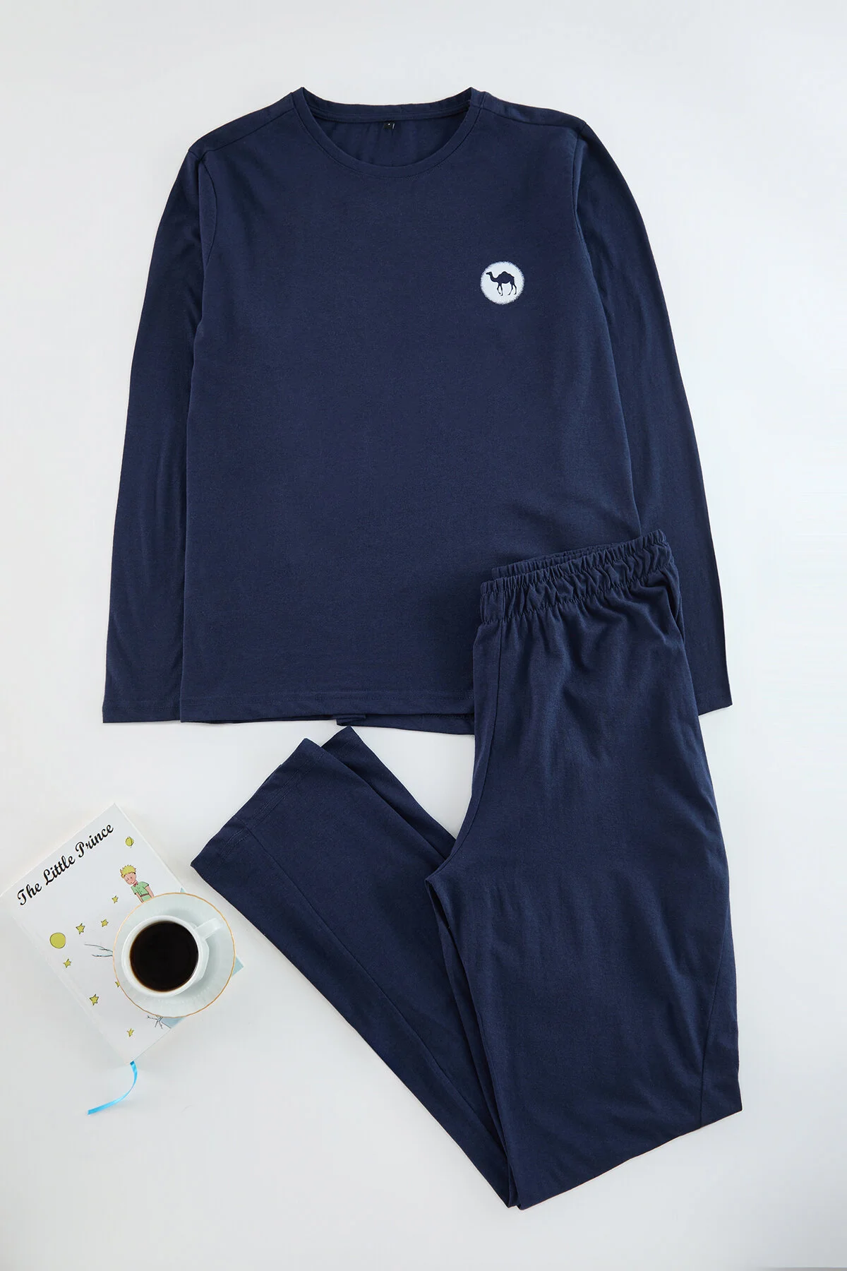 Bild von Trendyol Collection Marineblaues, Regular Fit-pyjama-set Aus Kamelhaar-print - für Herren - XL