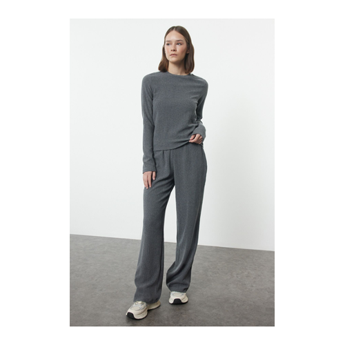 Bild von Trendyol Collection Anthrazitfarben Strickset für Damen
