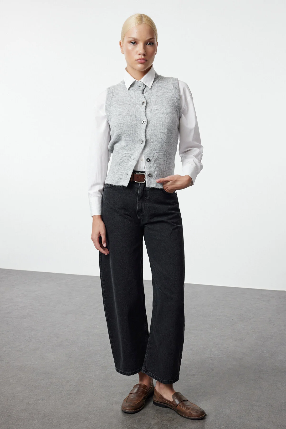 Bild von Trendyol Collection Schwarze Barrel-jeans Mit Hoher Taille – für Damen - 34