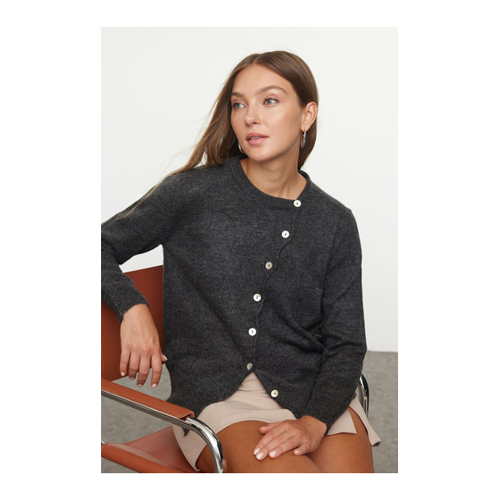 Bild von Trendyol Collection Weicher Strick-Cardigan mit Kreuzknopf-Detail in Anthrazit für Damen