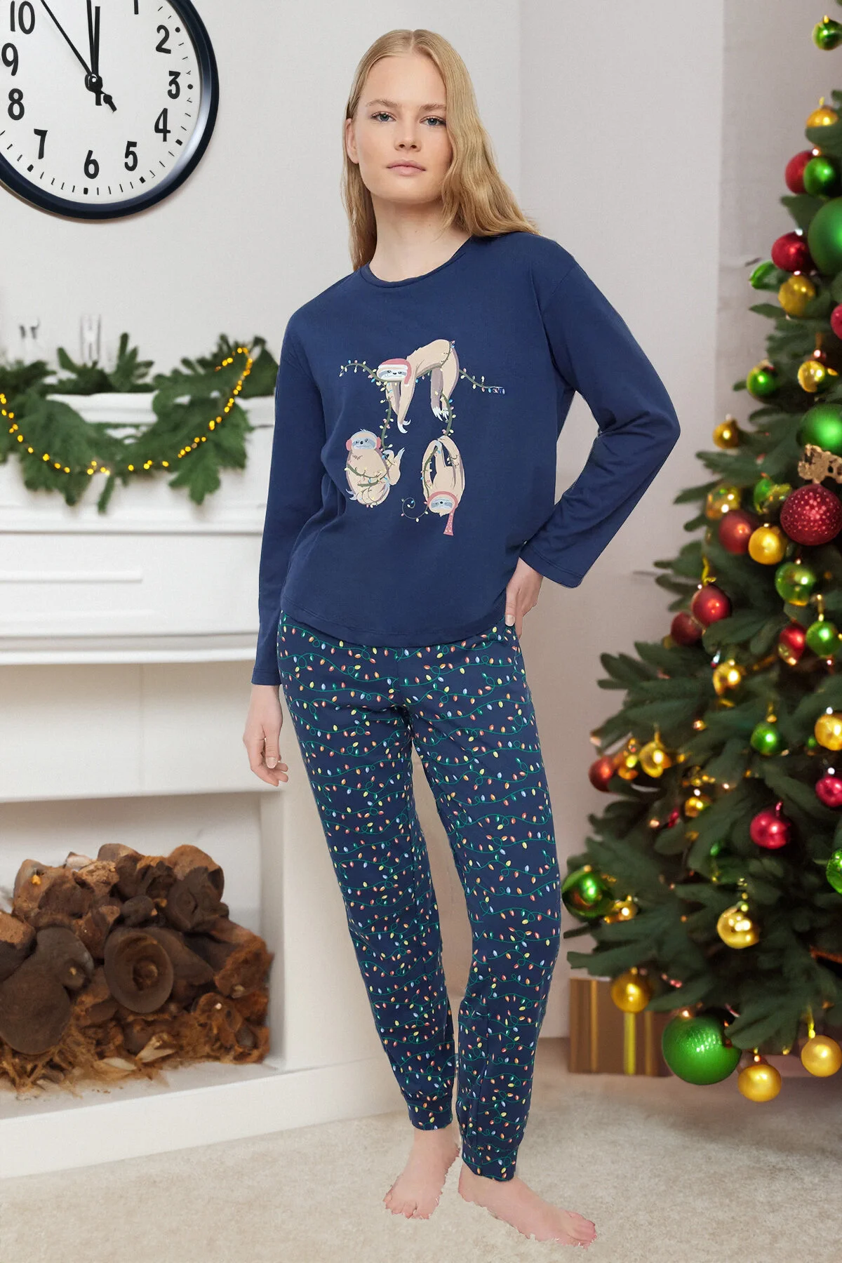 Bild von Trendyol Collection Nachtwäscheset Aus Strick Mit Noiva-motiv, Marineblau – 100 % Baumwolle, Thmaw25pt00116 für Damen - M