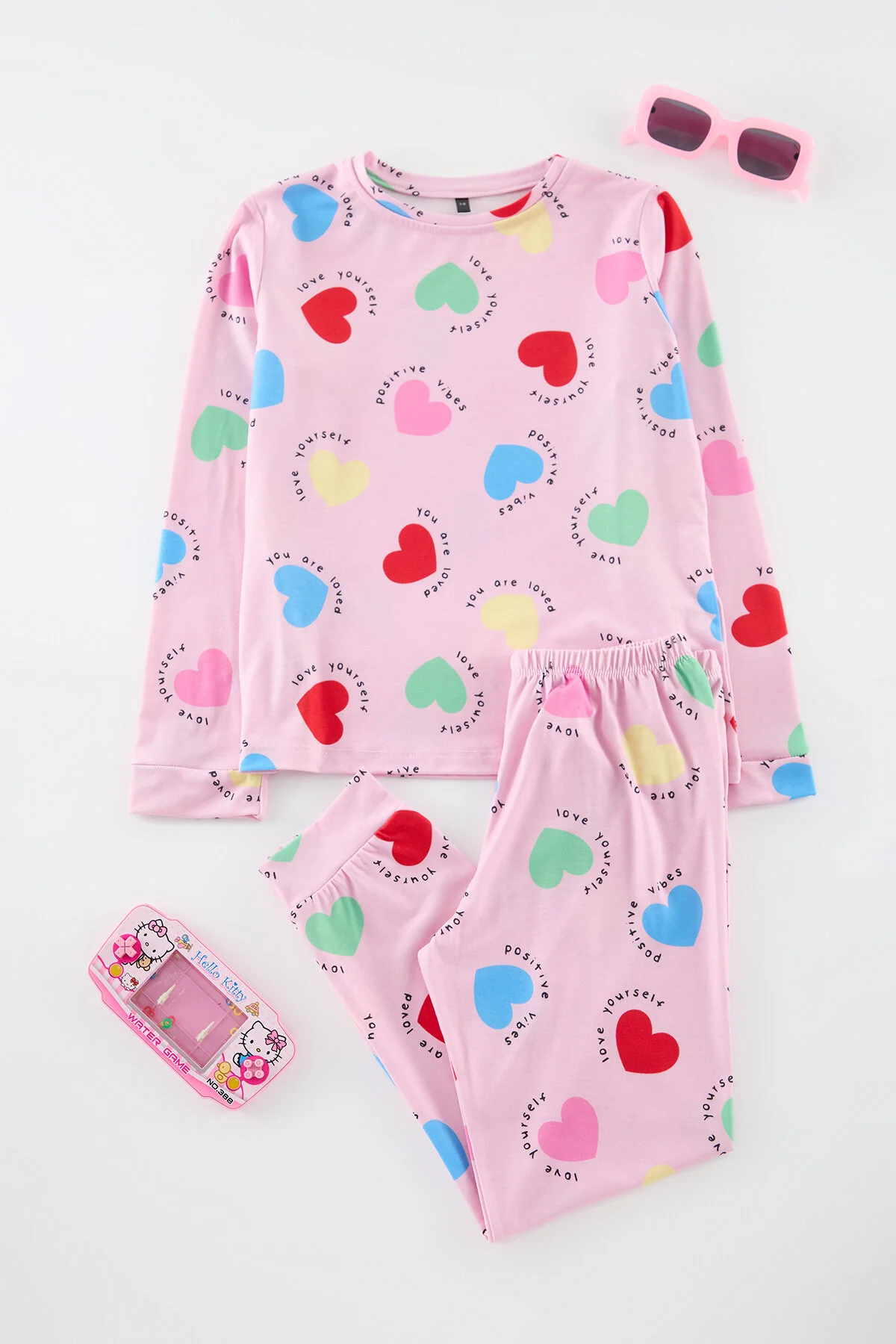 Bild von TRENDYOLKIDS Rosa Strick-pyjama-set Mit Herz-aufdruck Für Mädchen Tkdaw25au00130 für Damen - 9–10 Jahre