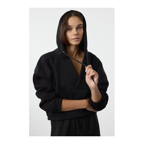 Bild von Trendyol Collection Dickes Fleece-Sweatshirt mit V-Ausschnitt