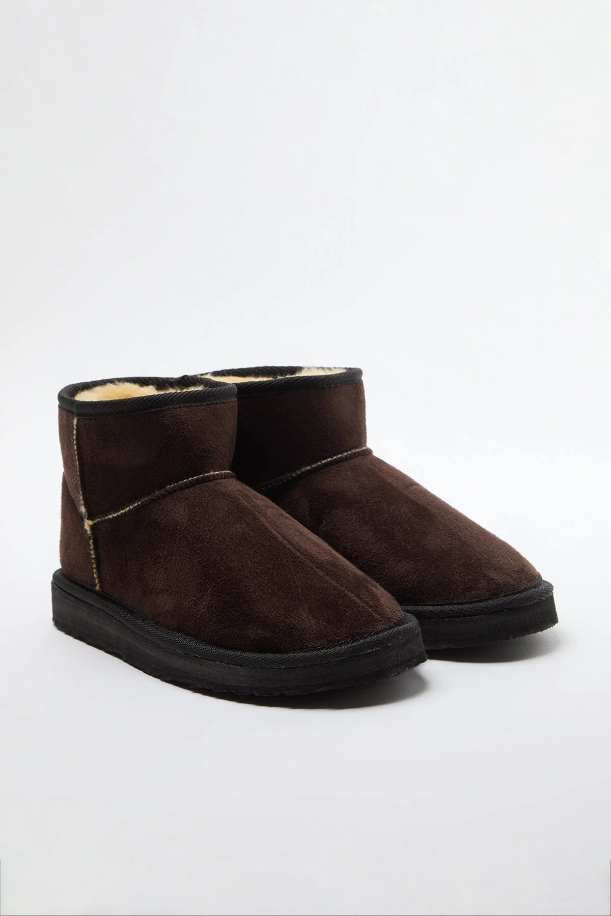 Bild von TRENDYOL SHOES Dunkelbraune Flatform-stiefel – für Damen - 38