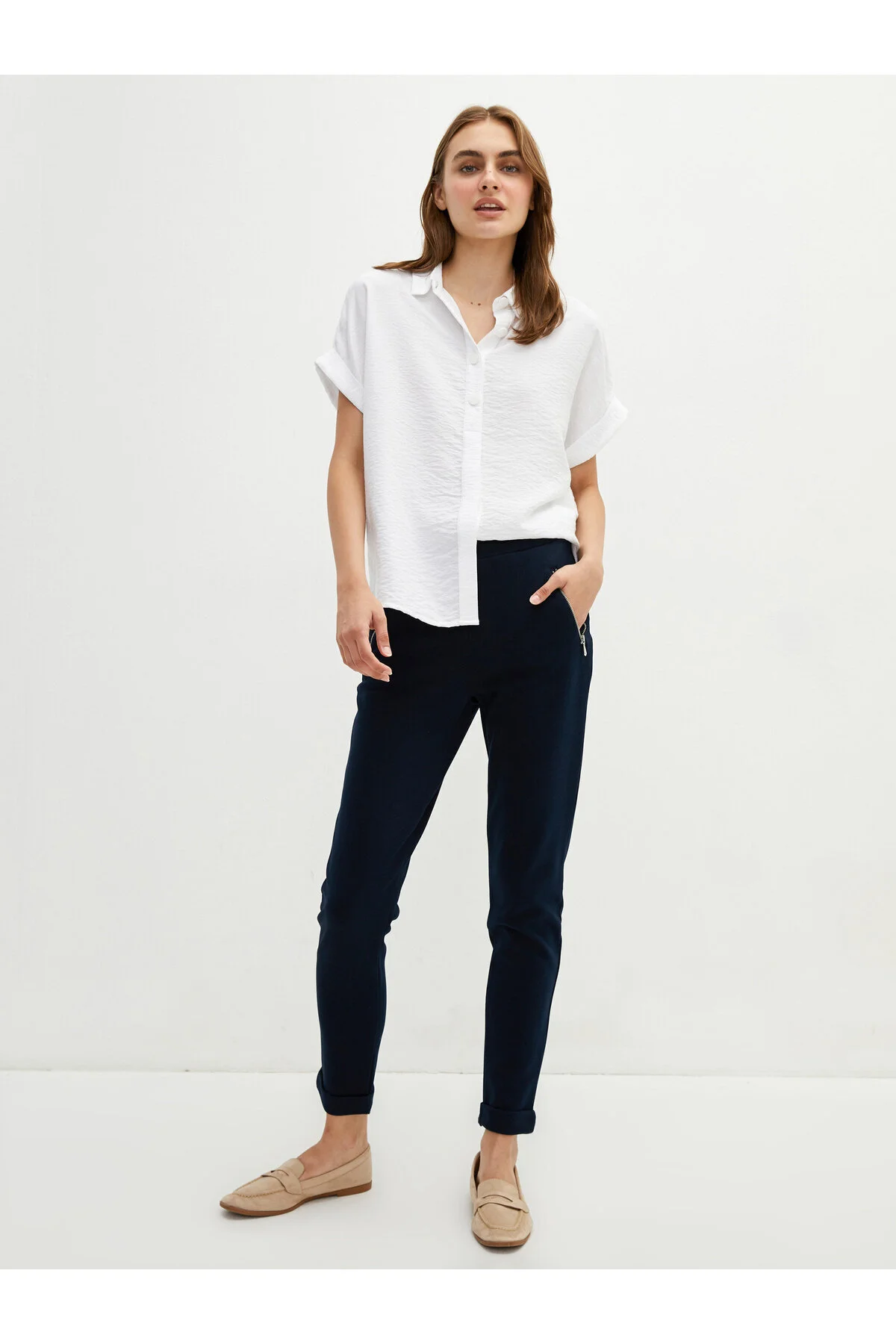 Bild von LC Waikiki Jogginghose – Elastische Taille Und Solide Taschendetails für Damen - XL
