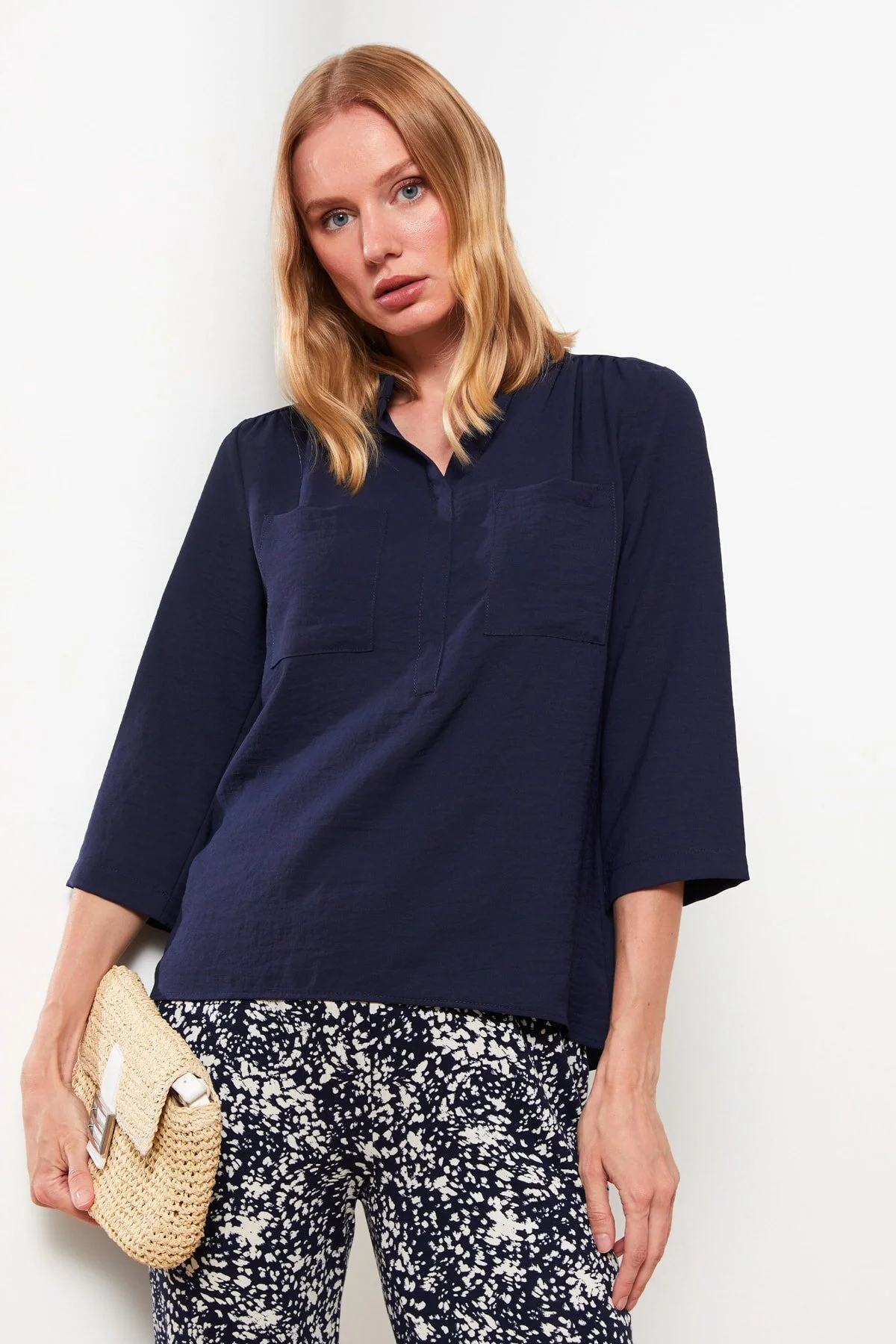 Bild von LC Waikiki Bluse /mädchen für Damen - 46