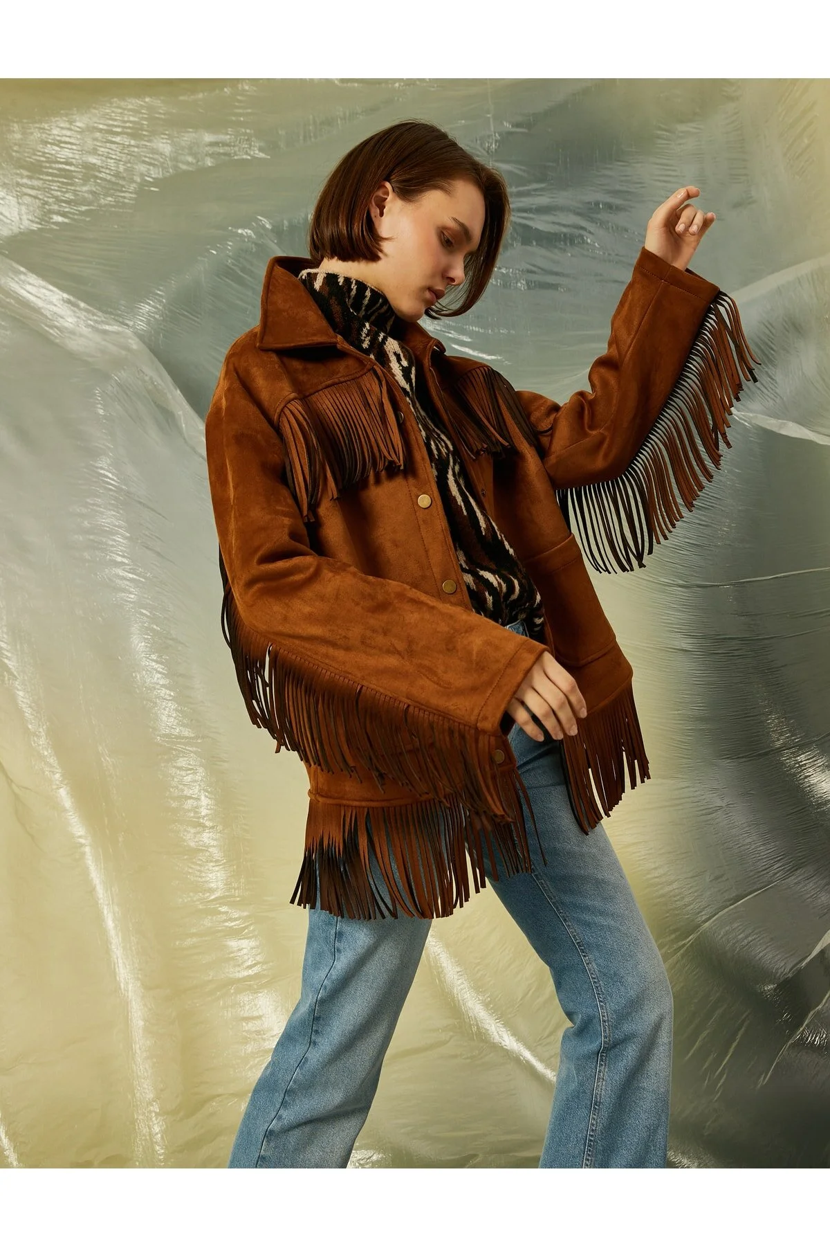 Bild von Koton Jacke Mit Wildlederoptik Und Ethno-details für Damen - 40