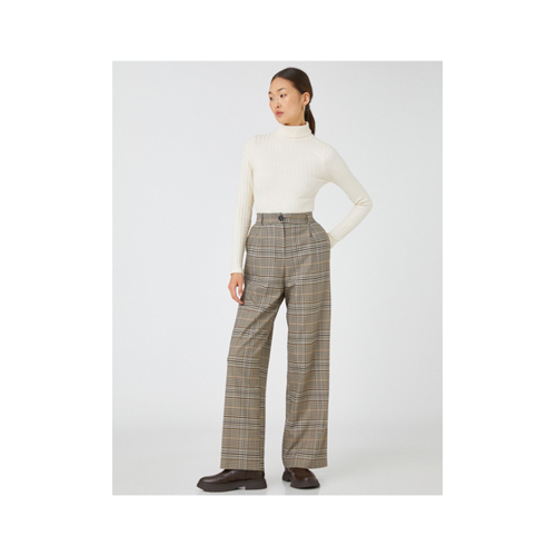 Bild von Koton Gerippter Rollkragenpullover für Damen - XS