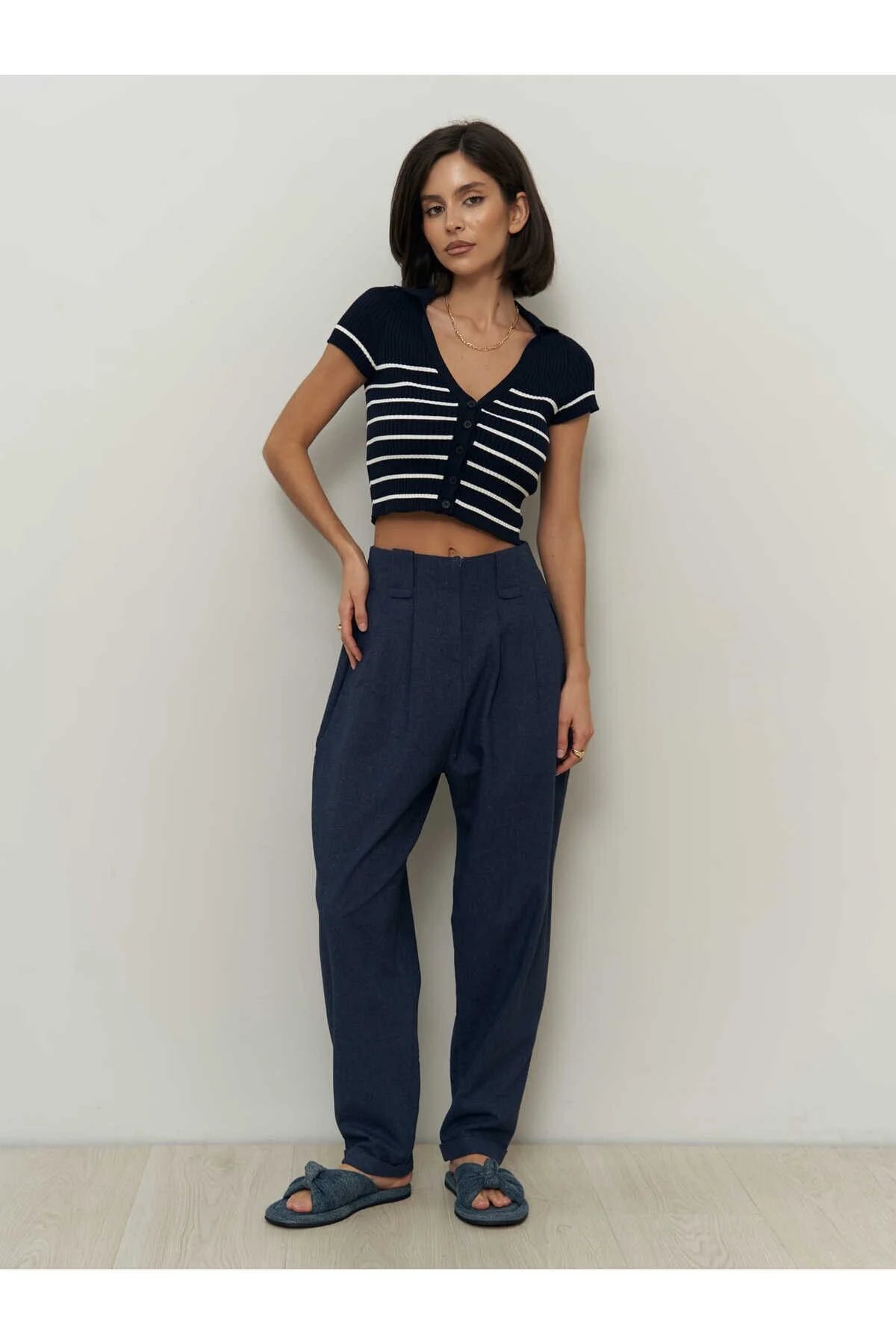 Bild von BOHEMAİ Karotte Marineblaue Leinenhose für Damen - S