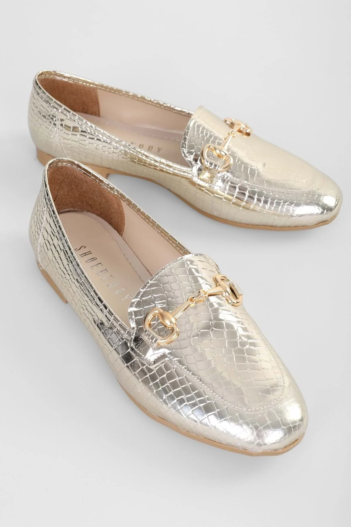 Bild von Shoeberry Tiana Gold Crocodile Loafer Lässiger Schuh Mit Schnalle für Damen - 37