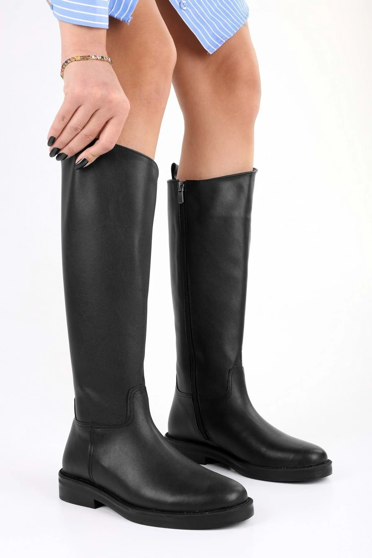 Bild von Shoeberry Topaz-stiefel Aus Schwarzem Leder Mit Reißverschluss für Damen - 39
