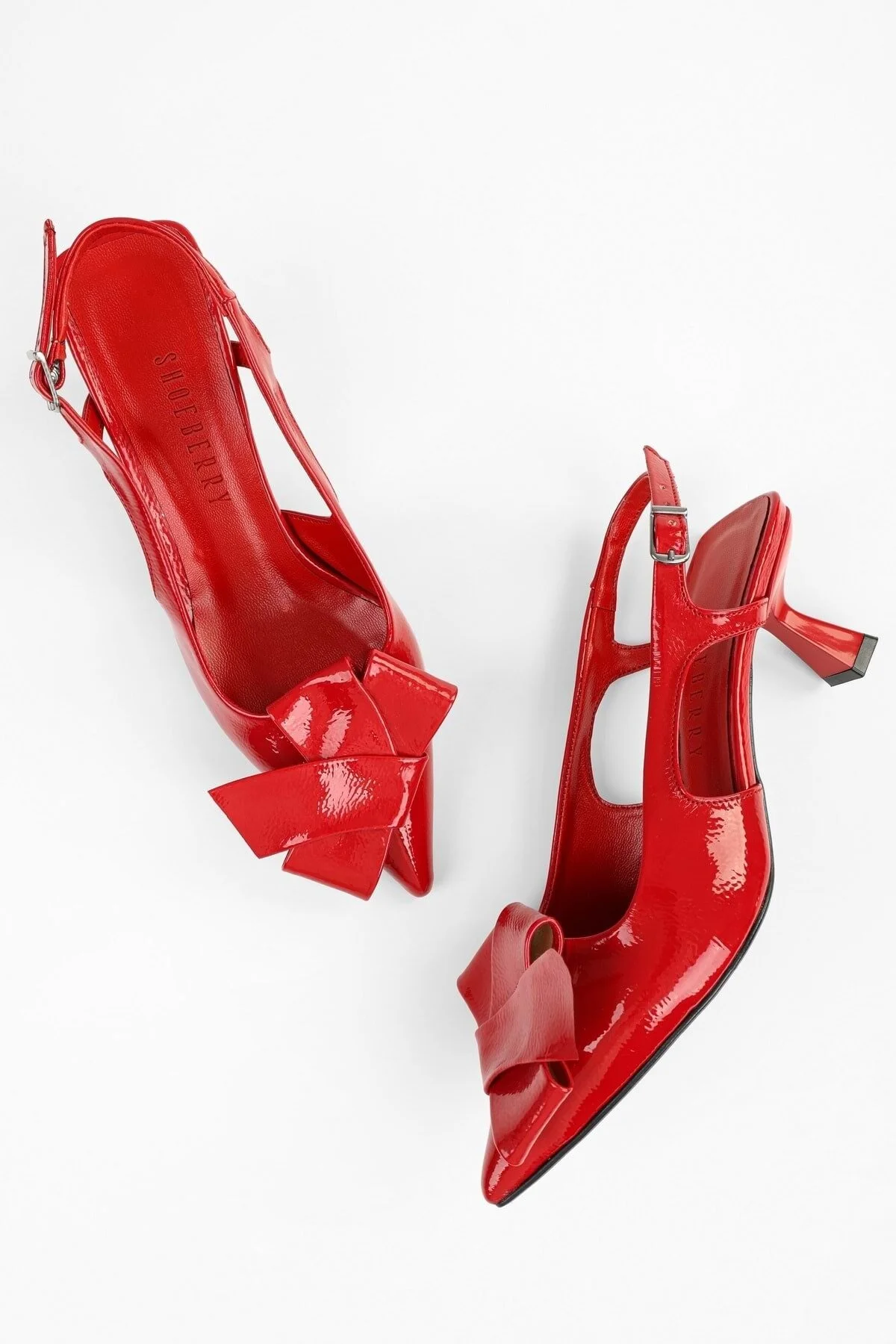 Bild von Shoeberry Stiletto In Garda-rot Mit Glänzender Schnalle - 39