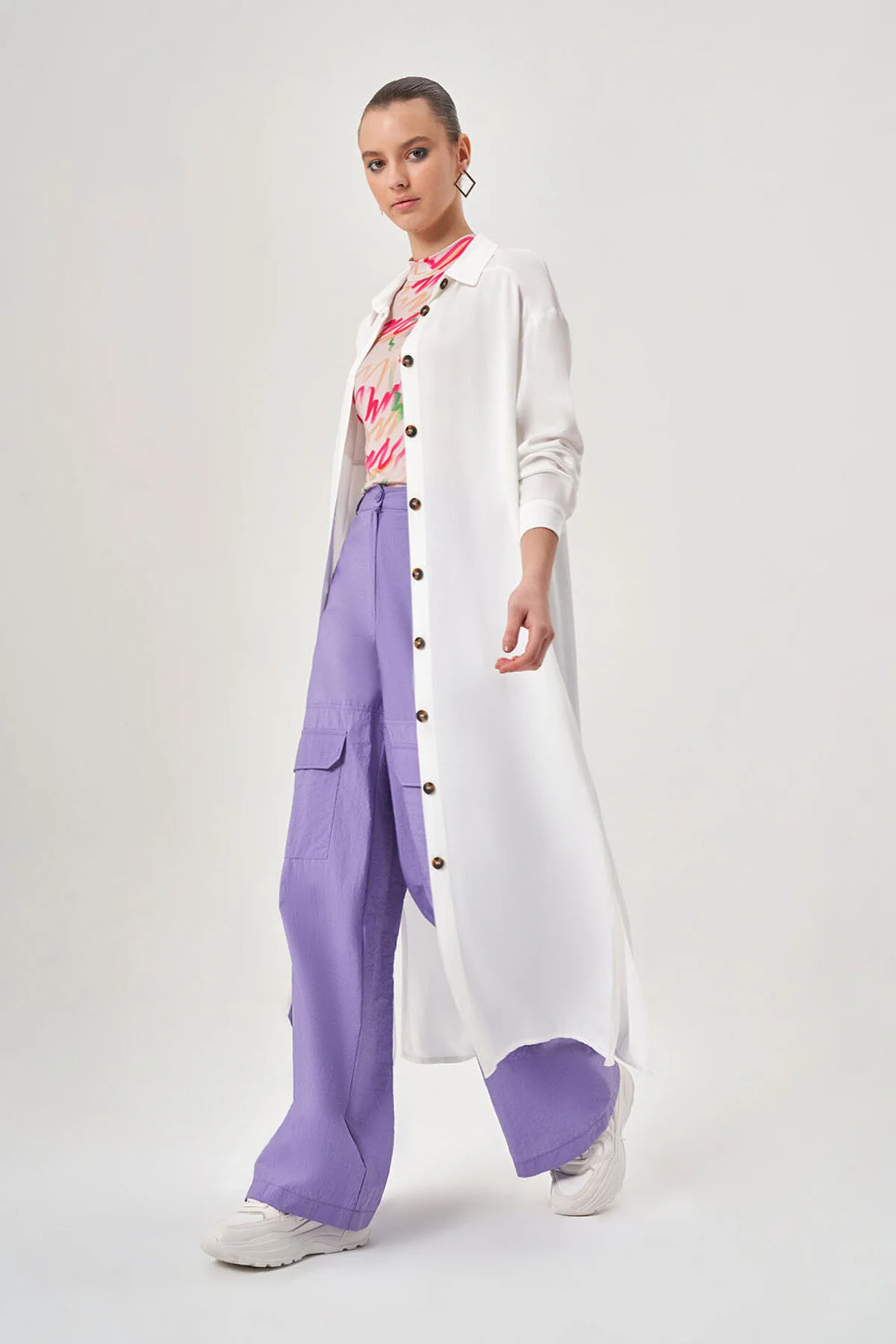 Bild von Mizalle Ecrufarbenes Hemdkleid Mit Pattentasche für Damen - M