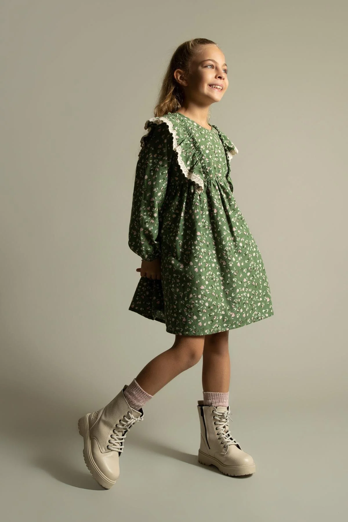 Bild von DeFacto Gemustertes Langarm-baumwollkleid Für Mädchen für Damen - 10–11 Jahre