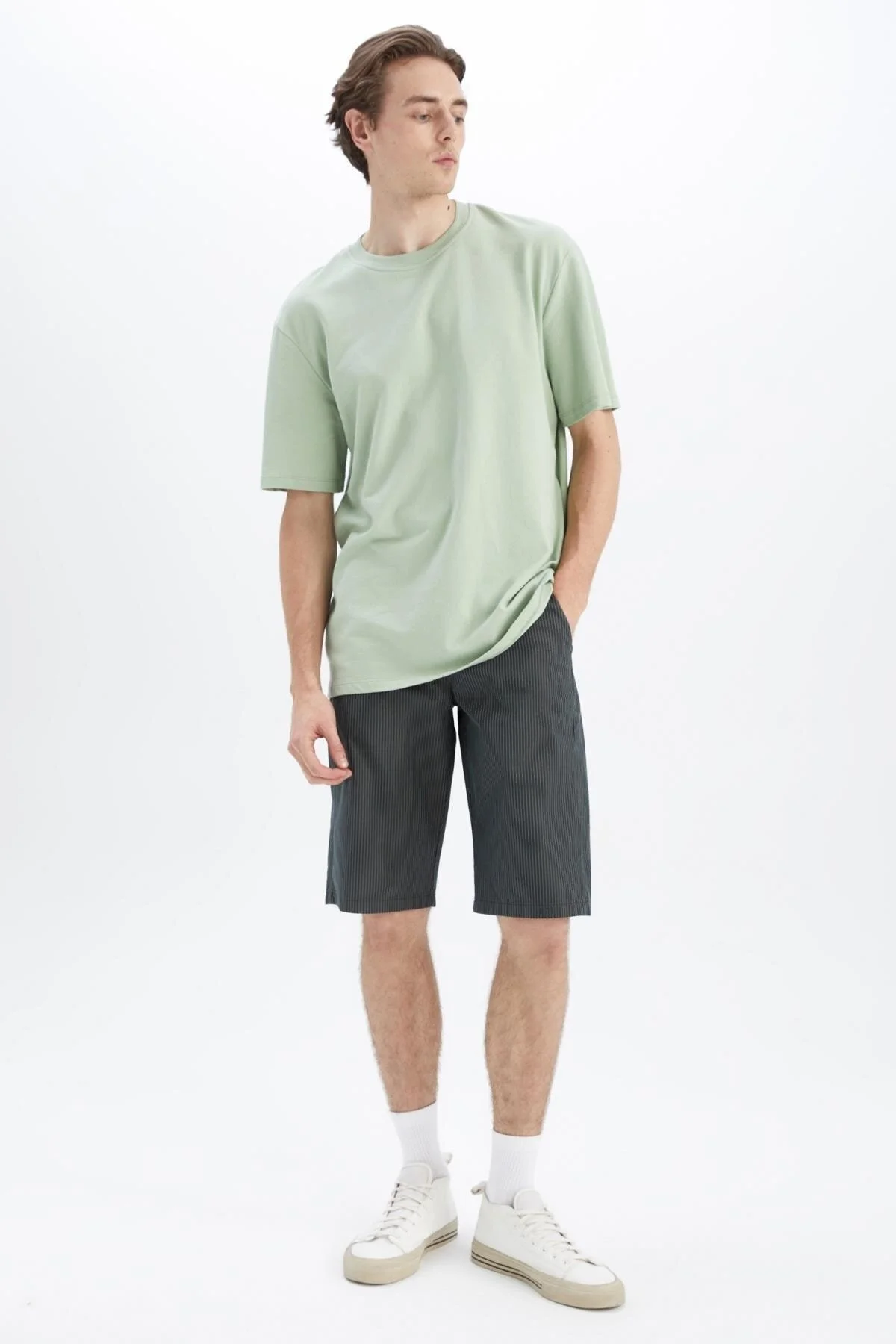 Bild von DeFacto Regular-fit-bermuda für Herren - 40