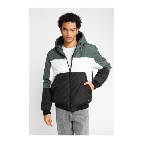 Bild von DeFacto Farbblockierter Slim-fit Daunenmantel für Herren