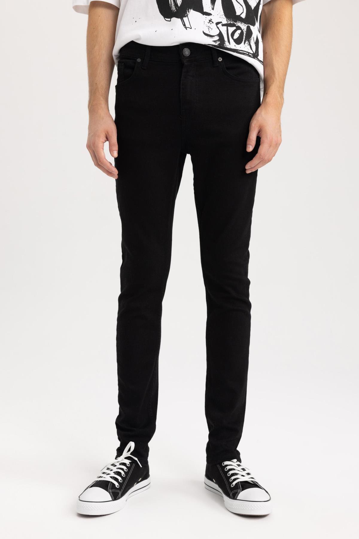 Bild von DeFacto Super Skinny Fit, Engste Passform, Normale Taille, Extra Schmales Bein, Jeanshose R8752az23au für Herren - 36/32