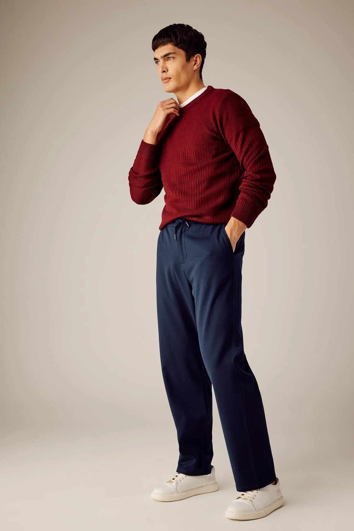 Bild von DeFacto Relaxed Fit – Hose Mit Geradem Bein, Taschen Und Schnürung B7335ax23wn für Herren - 34/33
