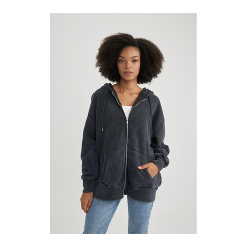 Bild von DeFacto Oversize-Sweatshirt für Damen – Vielseitiges Basic mit Stil