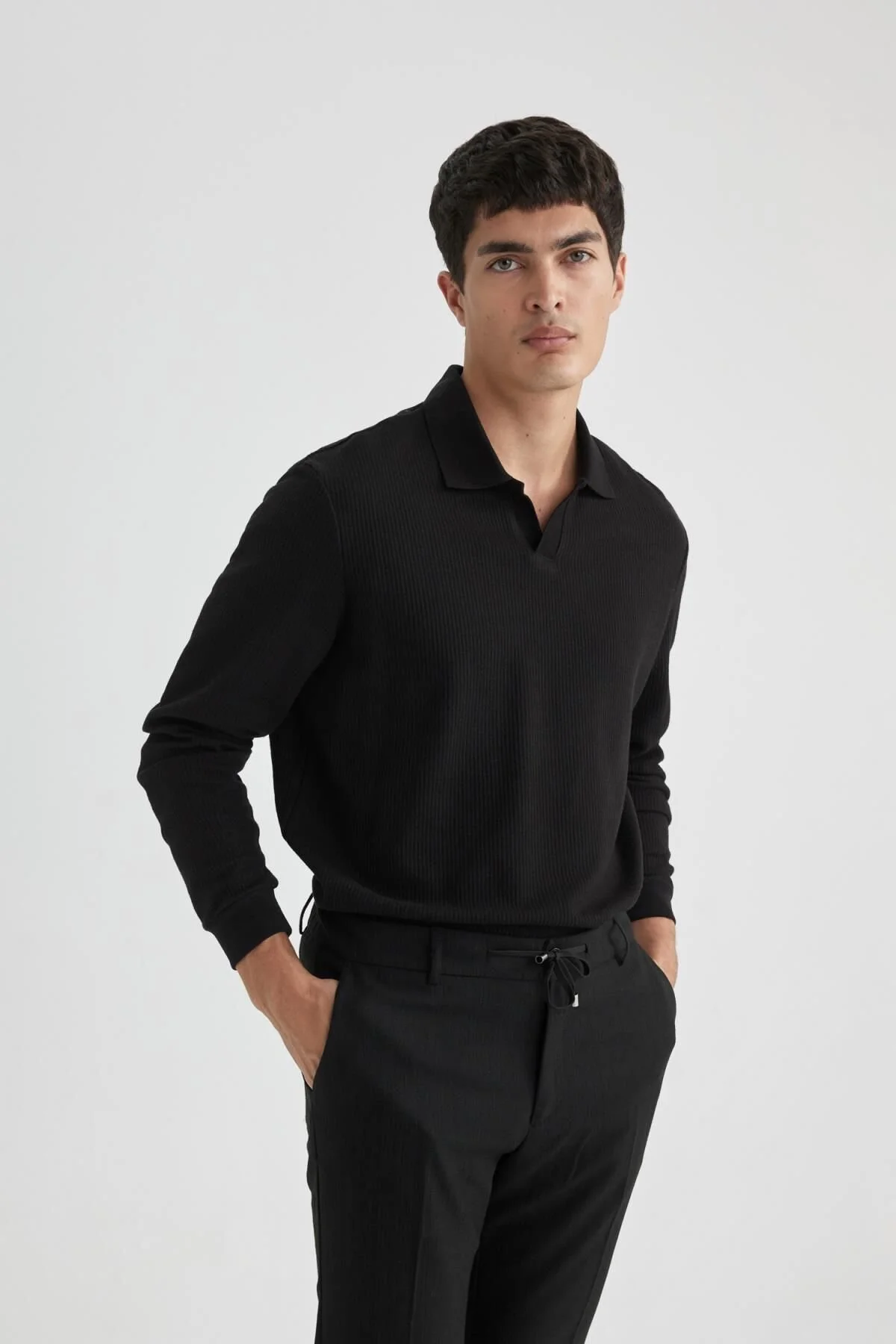 Bild von DeFacto Jacquard-sweatshirt Mit Normaler Passform Und Polokragen A9785ax23au für Herren - L