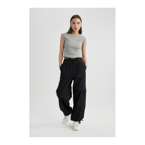 Bild von DeFacto Cargo Jogger High Waist Jeans für Damen