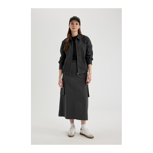 Bild von Eleganter Glockenrock aus Gabardine für Damen