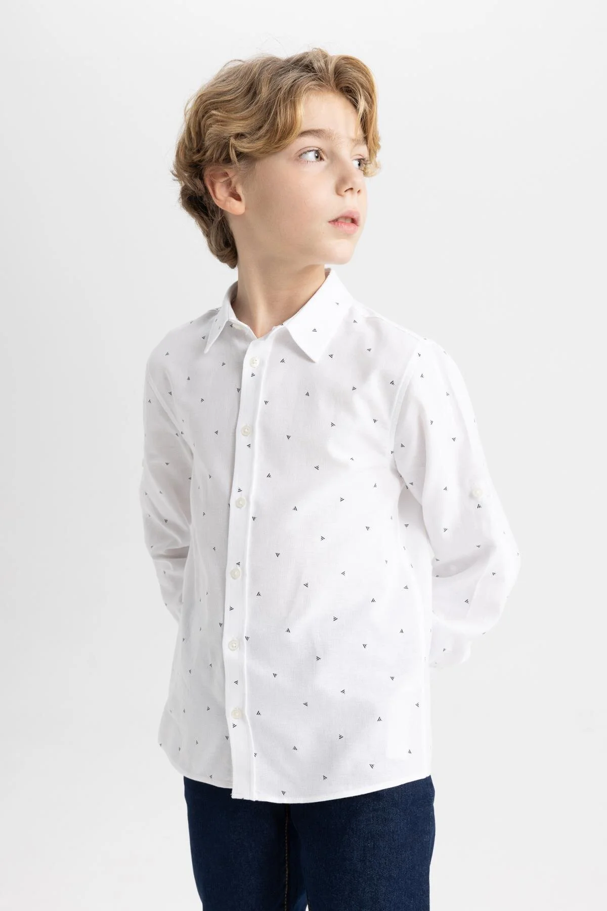 Bild von DeFacto Jungen-oxford-langarmhemd Mit Polokragen C0603a824sm für Herren - 8–9 Jahre