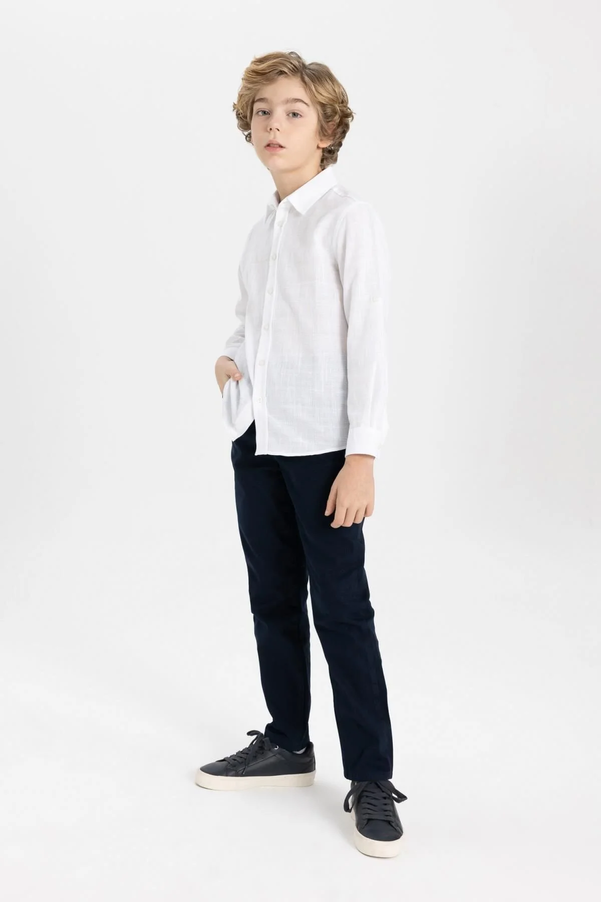 Bild von DeFacto Marineblaue Gabardine-basic-hose Mit Geradem Bein Für Jungen X4224a624sm für Herren - 5–6 Jahre